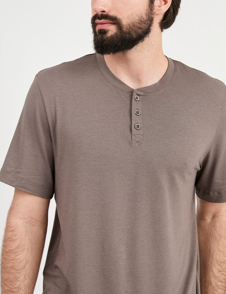 PJ Henley Corto Marble Gray detalle