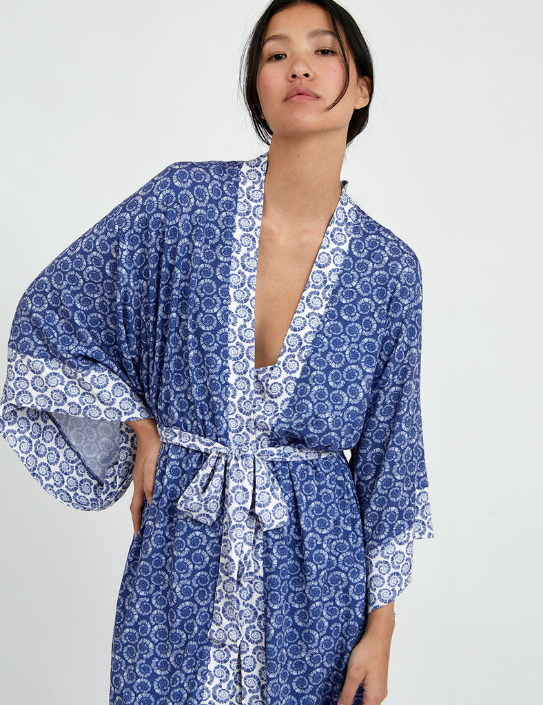 kimono sea shell azul blanco